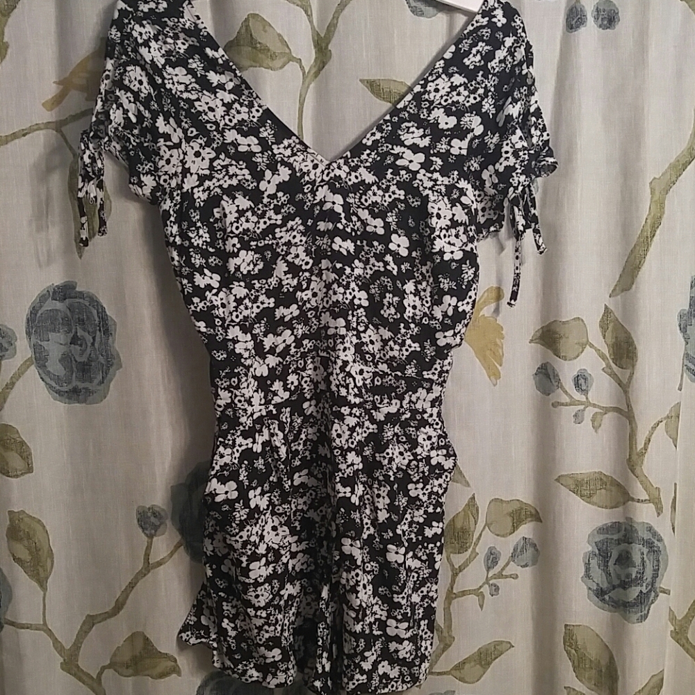 Black and white floral romper